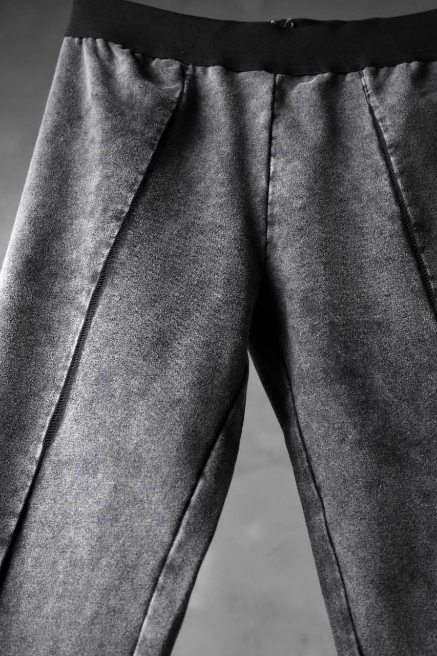 画像をギャラリービューアに読み込む, thomkrom OVERLOCKED LEGGINGS / OILED SPRAY DYE (GREY)