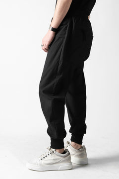 画像をギャラリービューアに読み込む, thomkrom EASY POCKETED PANTS (BLACK)