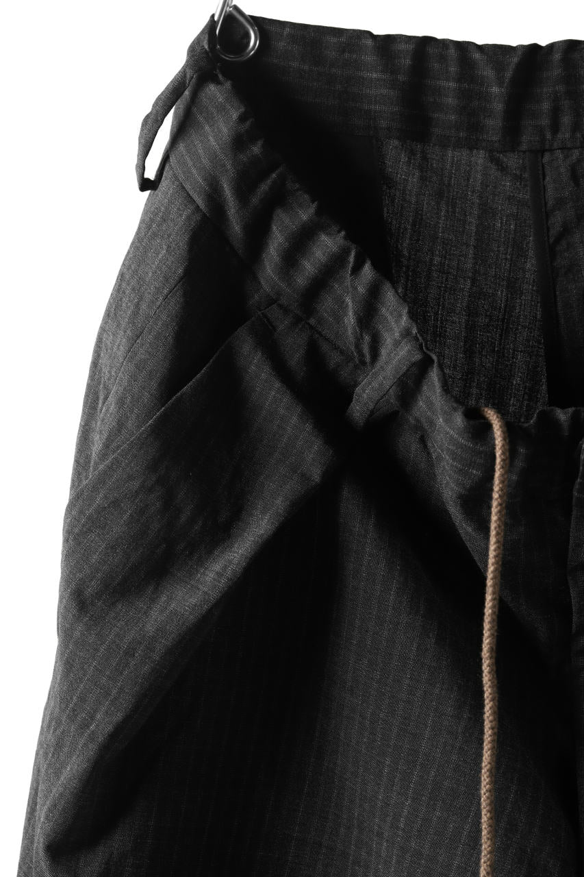 Load image into Gallery viewer, COLINA W-TUCK PANTS / WASHABLE WOOL TROPICAL (STRIPE)