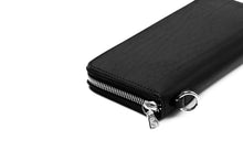 Load image into Gallery viewer, ISAMU KATAYAMA BACKLASH exclusive ROUND FASTNER WALLET / ITALIAN DOUBLE SHOULDER (WRINKLE PROCESS)