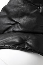 Load image into Gallery viewer, ISAMU KATAYAMA BACKLASH DOWN MUFFLER / KANGAROO + POLISH WHITE GOOSE (BLACK)