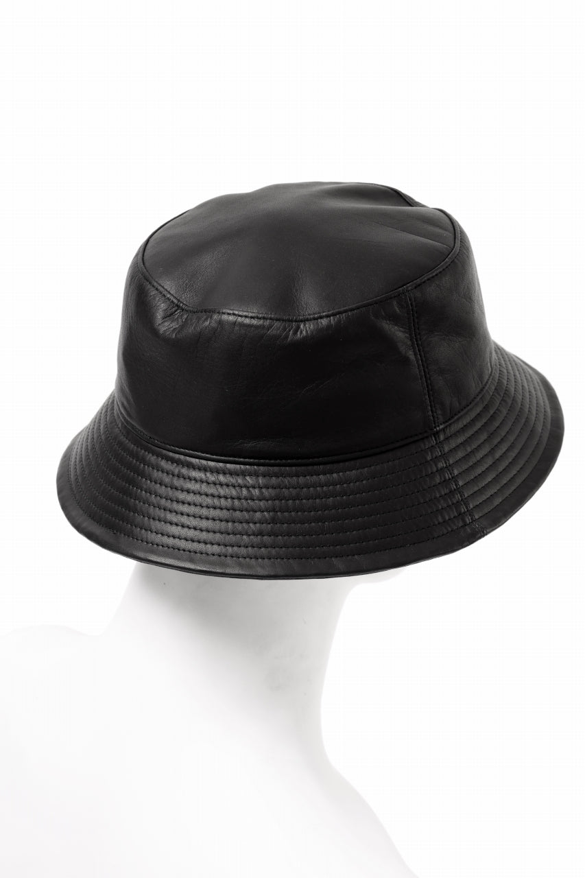 画像をギャラリービューアに読み込む, ISAMU KATAYAMA BACKLASH BUCKET HAT / MONOCHROME LUXURY STEER (BLACK)