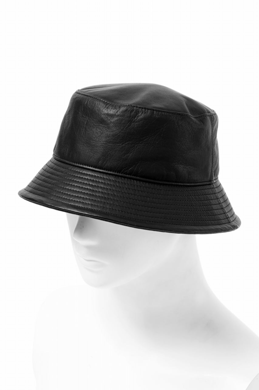 画像をギャラリービューアに読み込む, ISAMU KATAYAMA BACKLASH BUCKET HAT / MONOCHROME LUXURY STEER (BLACK)