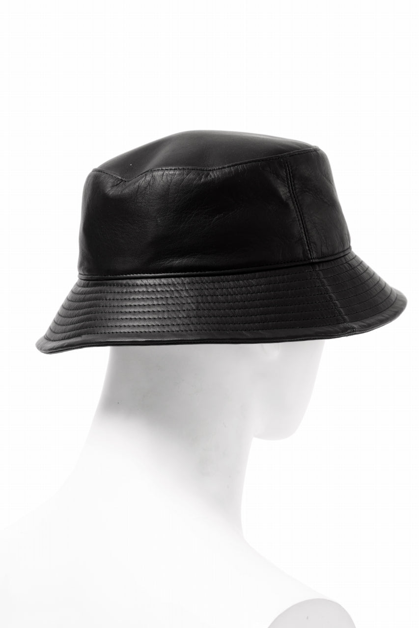 画像をギャラリービューアに読み込む, ISAMU KATAYAMA BACKLASH BUCKET HAT / MONOCHROME LUXURY STEER (BLACK)