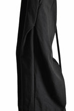 画像をギャラリービューアに読み込む, N/07 "MAUSK Detail"  Three Dimensional Wide Tuck & Dart Cropped Pants with Draw Code (BLACK)