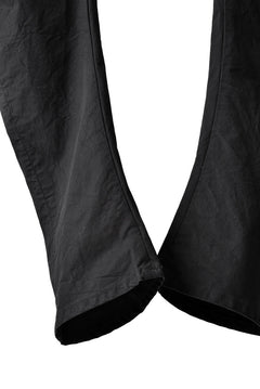 Load image into Gallery viewer, blackcrow high density cotton banana shape trousers (BLACK)