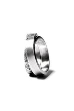 画像をギャラリービューアに読み込む, Holzpuppe Double banded Silver ring texture-1