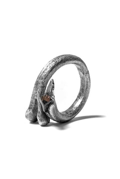 画像をギャラリービューアに読み込む, Holzpuppe exclusive Bone ring with Smoke Quartz