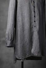 Load image into Gallery viewer, KLASICA STRIPED HERRINGBONE LINEN SHIRT / GARMENT WASHED (NAVY)