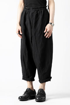画像をギャラリービューアに読み込む, YUTA MATSUOKA easy darts pants / sofa linen (black)