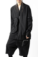 画像をギャラリービューアに読み込む, thomkrom RADICAL ZIP-POC TECH BOMBER JACKET (BLACK)