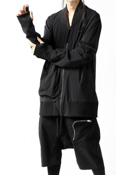 画像をギャラリービューアに読み込む, thomkrom RADICAL ZIP-POC TECH BOMBER JACKET (BLACK)