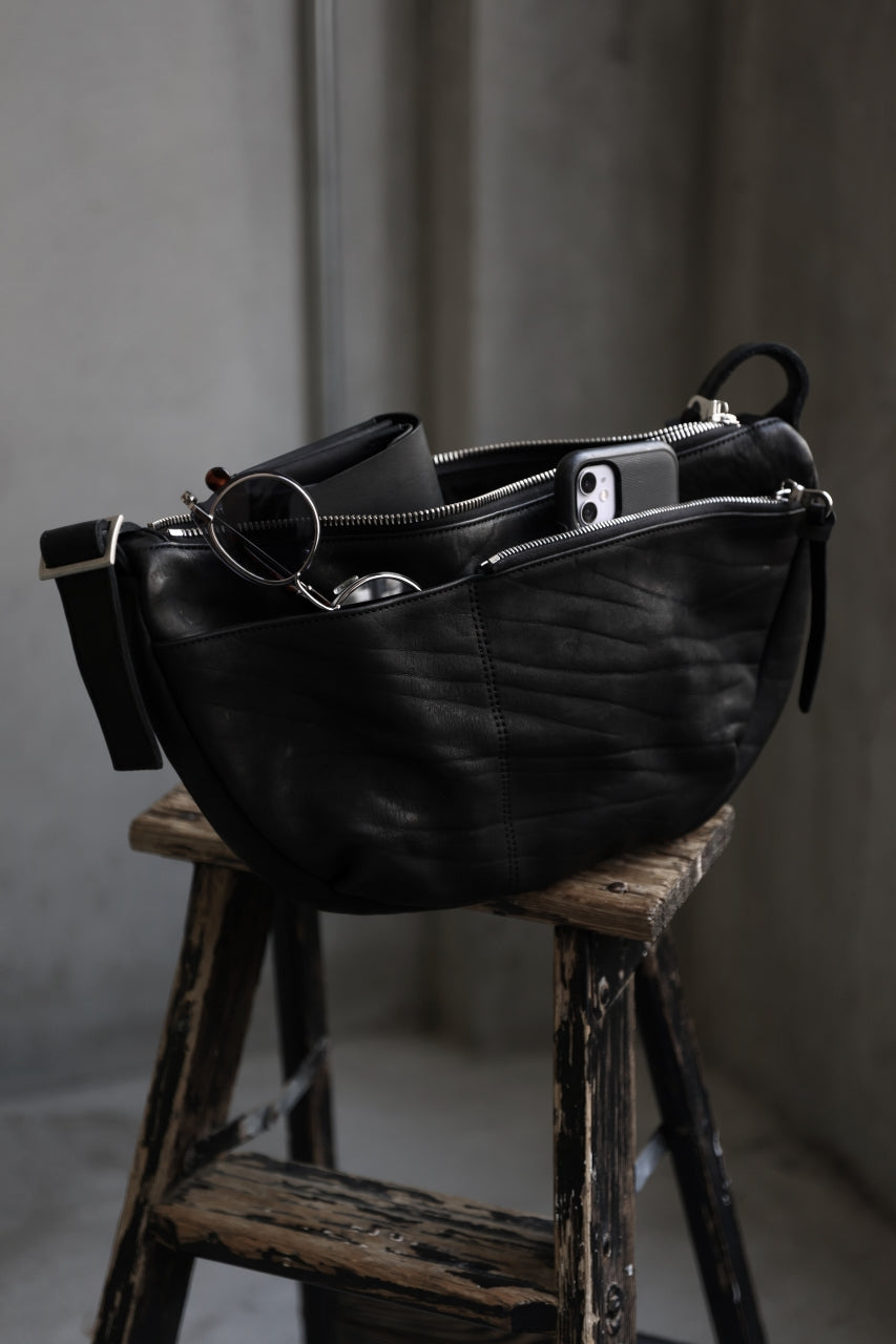 Load image into Gallery viewer, ISAMU KATAYAMA BACKLASH SHOULDER BAG / DOUBLE-SHOULDER OBJECT DYED (BLACK)
