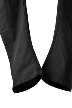 Load image into Gallery viewer, blackcrow high density cotton banana shape trousers (BLACK)