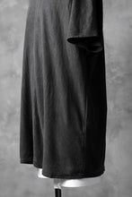 Load image into Gallery viewer, KLASICA DOLMAN SLEEVE TEE / GARMENT CARBON DYED (CARBON)
