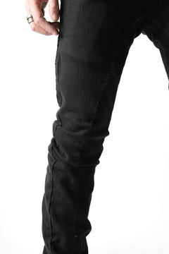 画像をギャラリービューアに読み込む, thomkrom OVER LOCKED SLIM TROUSERS / FADE STRETCH DENIM (BLACK)