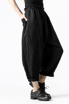 画像をギャラリービューアに読み込む, YUTA MATSUOKA easy darts pants / sofa linen (black)