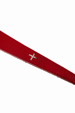 Load image into Gallery viewer, m.a+ croissant wrist band / A-F0K3/GR3,0 (CHILI RED)