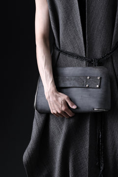 画像をギャラリービューアに読み込む, ierib onepiece clutch-bag / Shell Cordovan (MARBLE GREY #A)