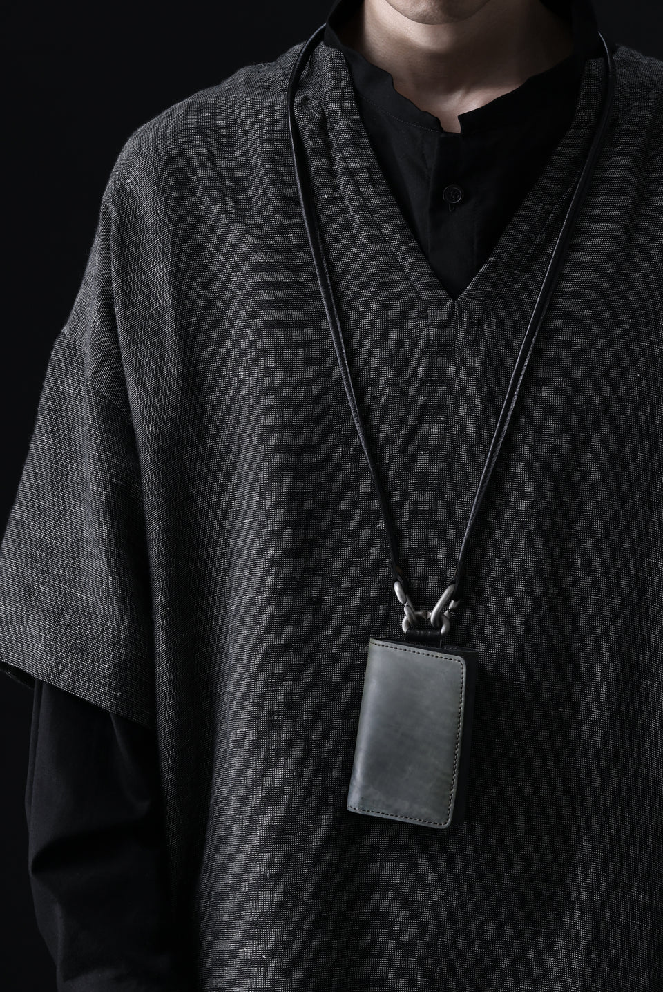 画像をギャラリービューアに読み込む, ierib smart folding neck wallet / Marble Cordovan (BLACK-C)