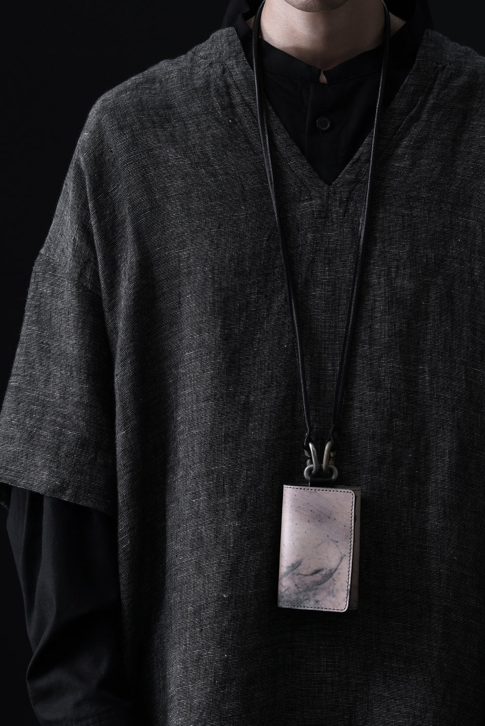 画像をギャラリービューアに読み込む, ierib smart folding neck wallet / Marble Cordovan (GREY-B)