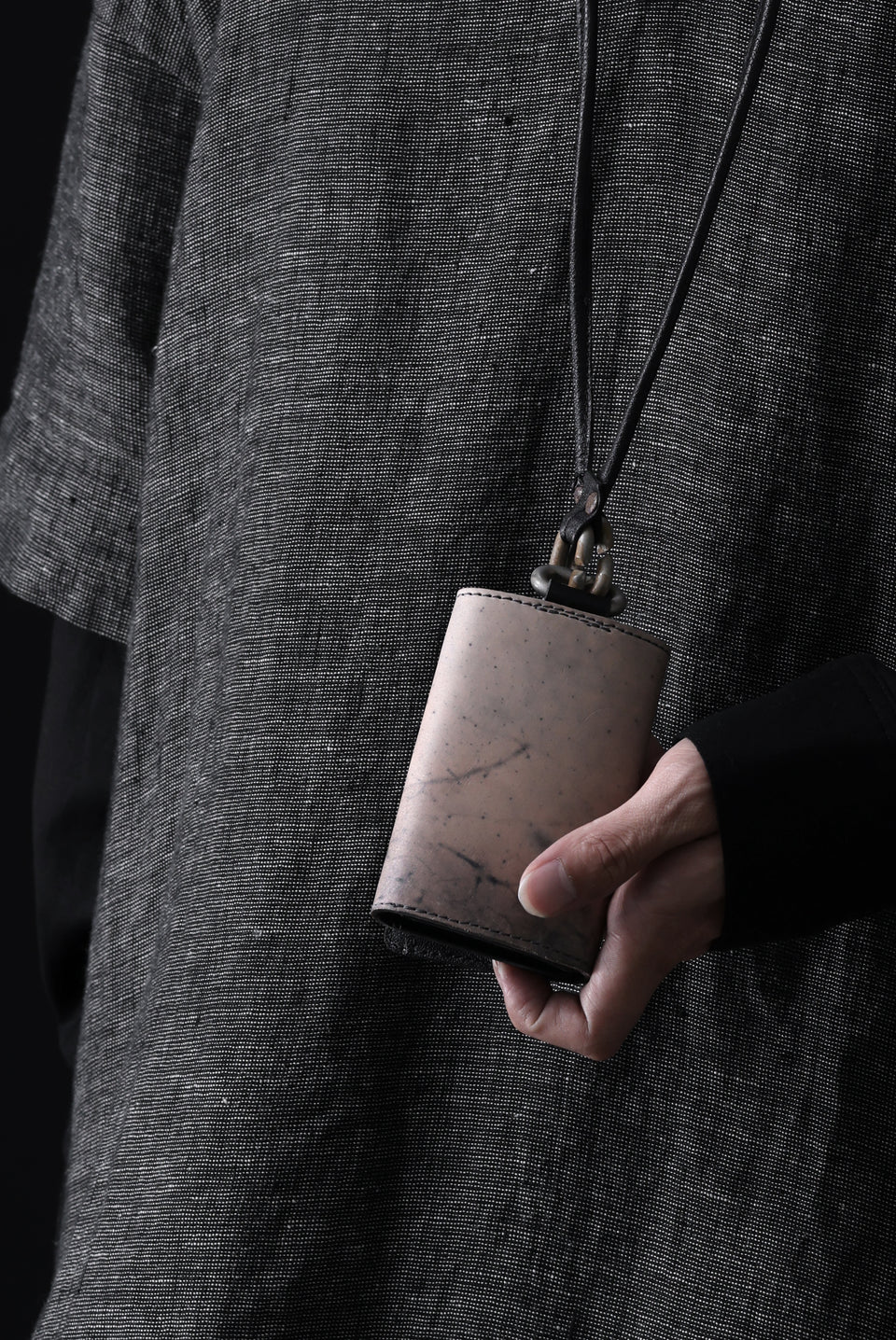 画像をギャラリービューアに読み込む, ierib smart folding neck wallet / Marble Cordovan (GREY-B)