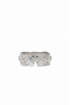 画像をギャラリービューアに読み込む, m.a+ silver stitched multiple cross ring / AG518/AG (SILVER)