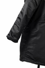 画像をギャラリービューアに読み込む, ISAMU KATAYAMA BACKLASH xx ALPHA INDUSTRIES N-3B JACKET (BLACK)
