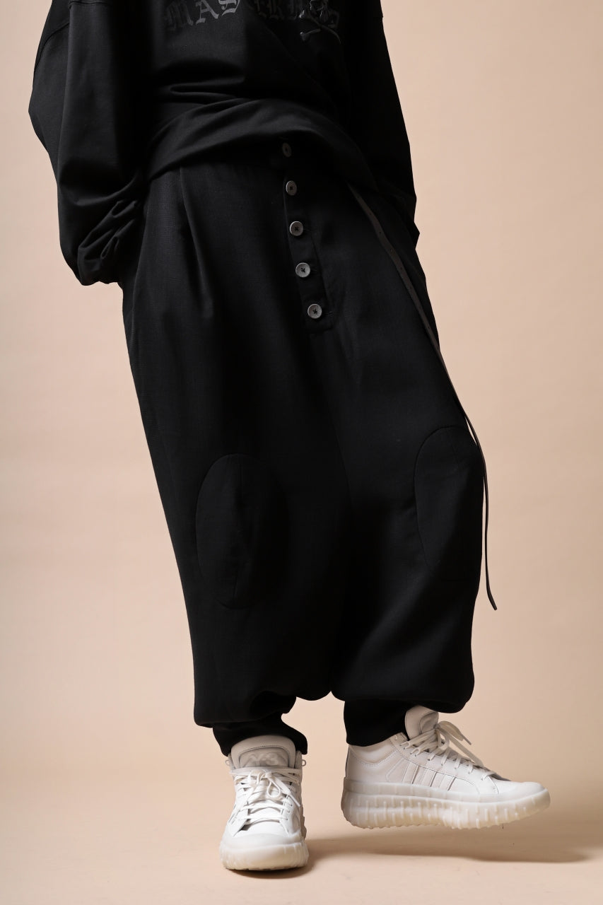 画像をギャラリービューアに読み込む, SOSNOVSKA exclusive KNEE ELLIPSED PANTS (BLACK)