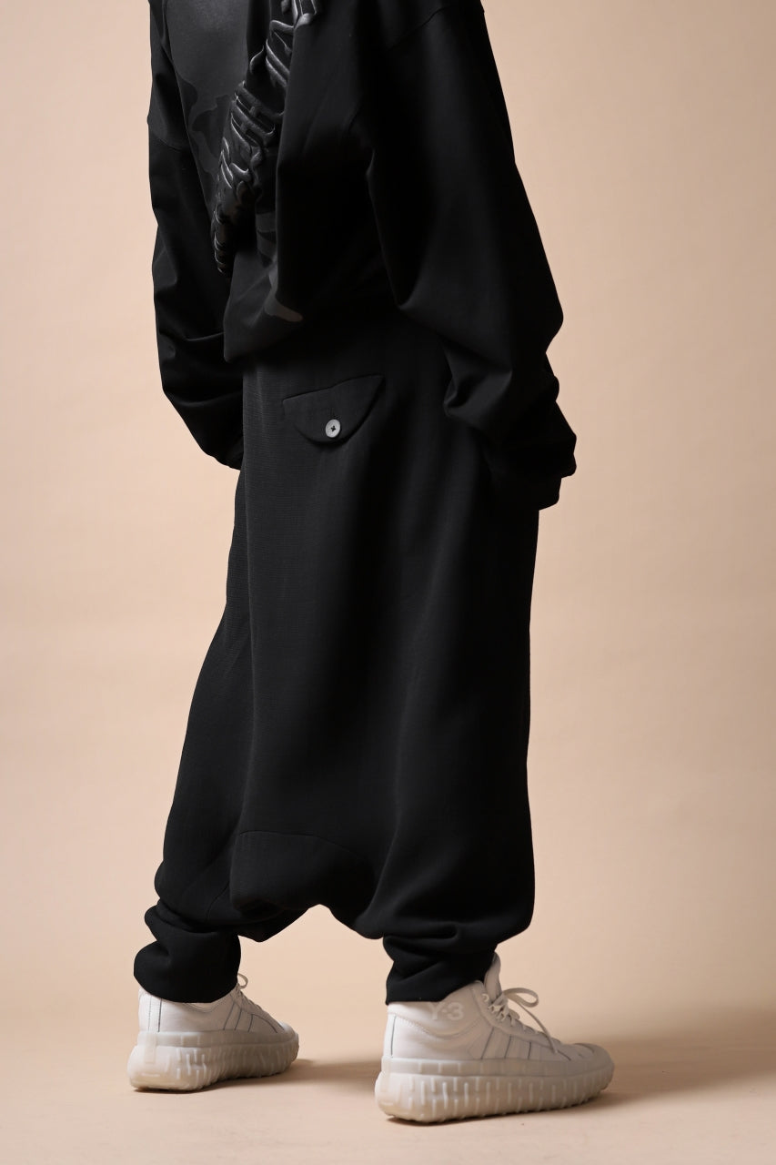 画像をギャラリービューアに読み込む, SOSNOVSKA exclusive KNEE ELLIPSED PANTS (BLACK)