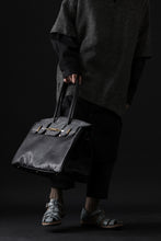 画像をギャラリービューアに読み込む, ierib exclusive Bark Bag #40 / FVT Oiled Horse + Smith (BLACK)