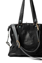 画像をギャラリービューアに読み込む, ierib exclusive 2way Doctors Bag with Strap Belt / FVT Oiled Horse (BLACK)