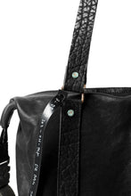 画像をギャラリービューアに読み込む, ierib exclusive 2way Doctors Bag with Strap Belt / FVT Oiled Horse (BLACK)