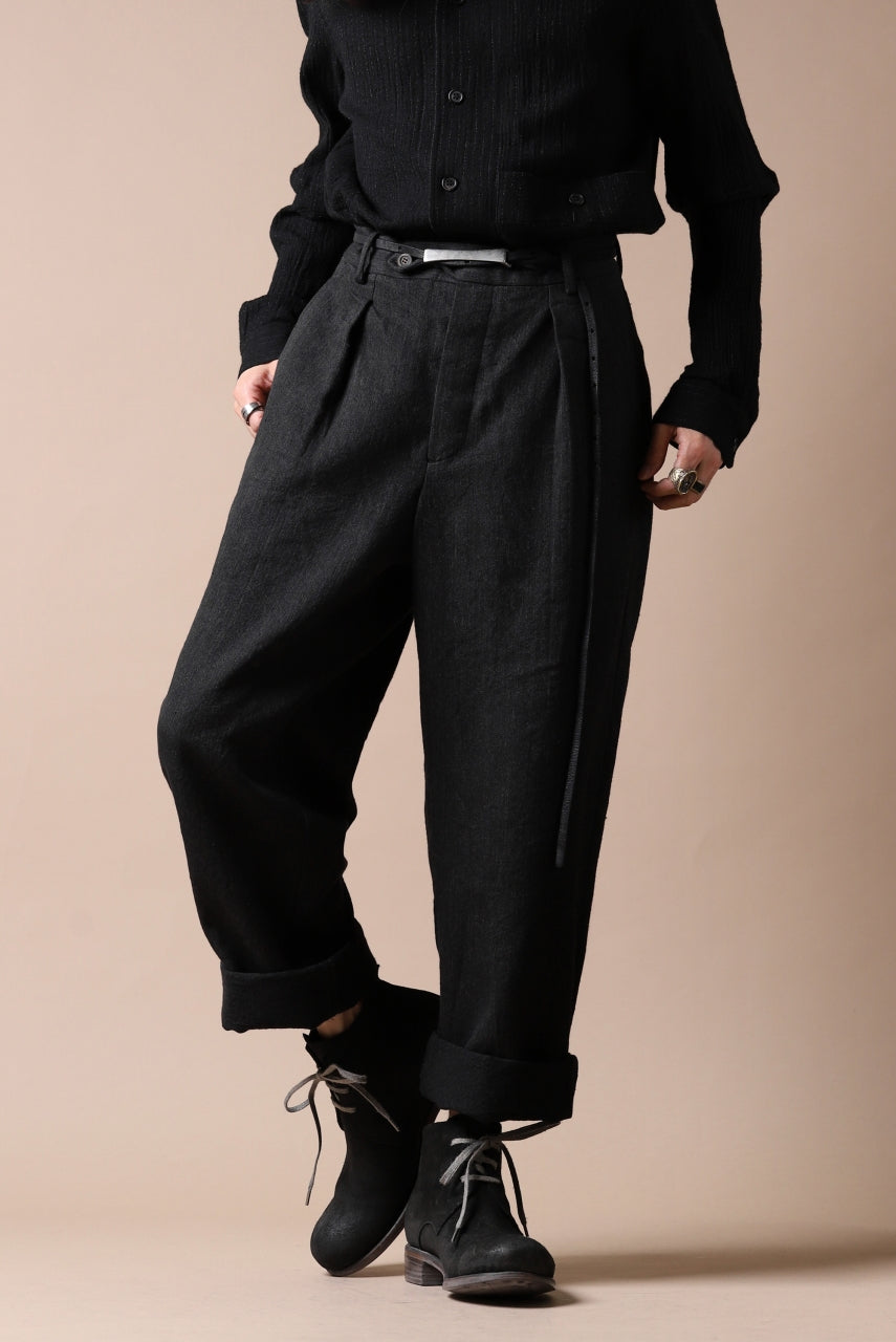 画像をギャラリービューアに読み込む, forme d'expression Tucked & Cuffed Trousers (Off Black)