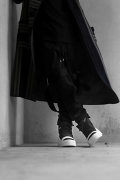 画像をギャラリービューアに読み込む, BORIS BIDJAN SABERI HORSE LEATHER MID CUT SNEAKER / WASHED & HAND TREATED "BAMBA1.1-SIN" (BLACK x WHITE)