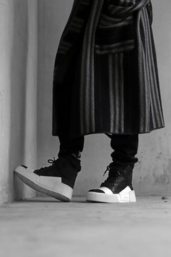画像をギャラリービューアに読み込む, BORIS BIDJAN SABERI HORSE LEATHER MID CUT SNEAKER / WASHED & HAND TREATED "BAMBA1.1-SIN" (BLACK x WHITE)