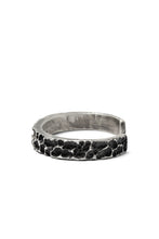 画像をギャラリービューアに読み込む, Holzpuppe Barnacles Eroded Basalt Rock Silver Bangle (BB-612)