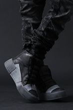 画像をギャラリービューアに読み込む, BORIS BIDJAN SABERI COW LEATHER MID CUT SNEAKER / OBJECT DYED &amp; HAND TREATED &quot;BAMBA1.1&quot; (BLACK)