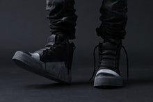 画像をギャラリービューアに読み込む, BORIS BIDJAN SABERI COW LEATHER MID CUT SNEAKER / OBJECT DYED & HAND TREATED "BAMBA1.1" (BLACK)