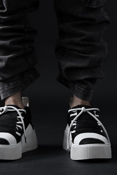 Load image into Gallery viewer, BORIS BIDJAN SABERI HORSE LEATHER LOW CUT SNEAKER / WASHED AND HAND TREATED "BAMBA2.1" (BLACK x LIGHT GREY)