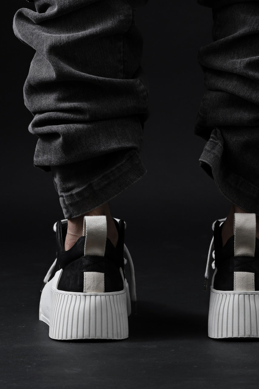 Load image into Gallery viewer, BORIS BIDJAN SABERI HORSE LEATHER LOW CUT SNEAKER / WASHED AND HAND TREATED "BAMBA2.1" (BLACK x LIGHT GREY)