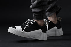 画像をギャラリービューアに読み込む, BORIS BIDJAN SABERI HORSE LEATHER LOW CUT SNEAKER / WASHED AND HAND TREATED &quot;BAMBA2.1&quot; (BLACK x LIGHT GREY)