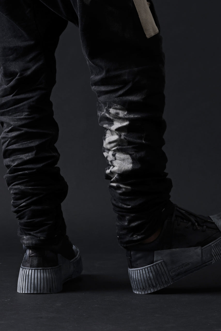画像をギャラリービューアに読み込む, BORIS BIDJAN SABERI DROP CROTCH PANTS / STONE WASHED & USED EFFECT & BODY MOLDED "P24-F1603K" (BLACK DENIM)