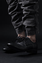 画像をギャラリービューアに読み込む, BORIS BIDJAN SABERI HORSE CULATTA SKIN DERBY SHOES / OBJECT DYED AND HAND-TREATED "SHOE2.1" (BLACK)