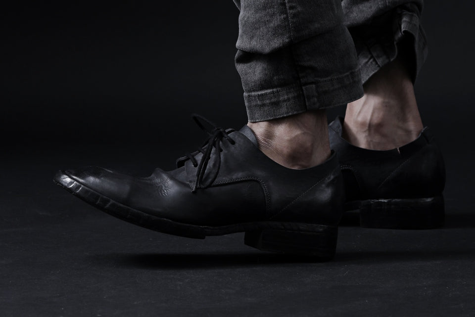 画像をギャラリービューアに読み込む, BORIS BIDJAN SABERI HORSE CULATTA SKIN DERBY SHOES / OBJECT DYED AND HAND-TREATED "SHOE2.1" (BLACK)