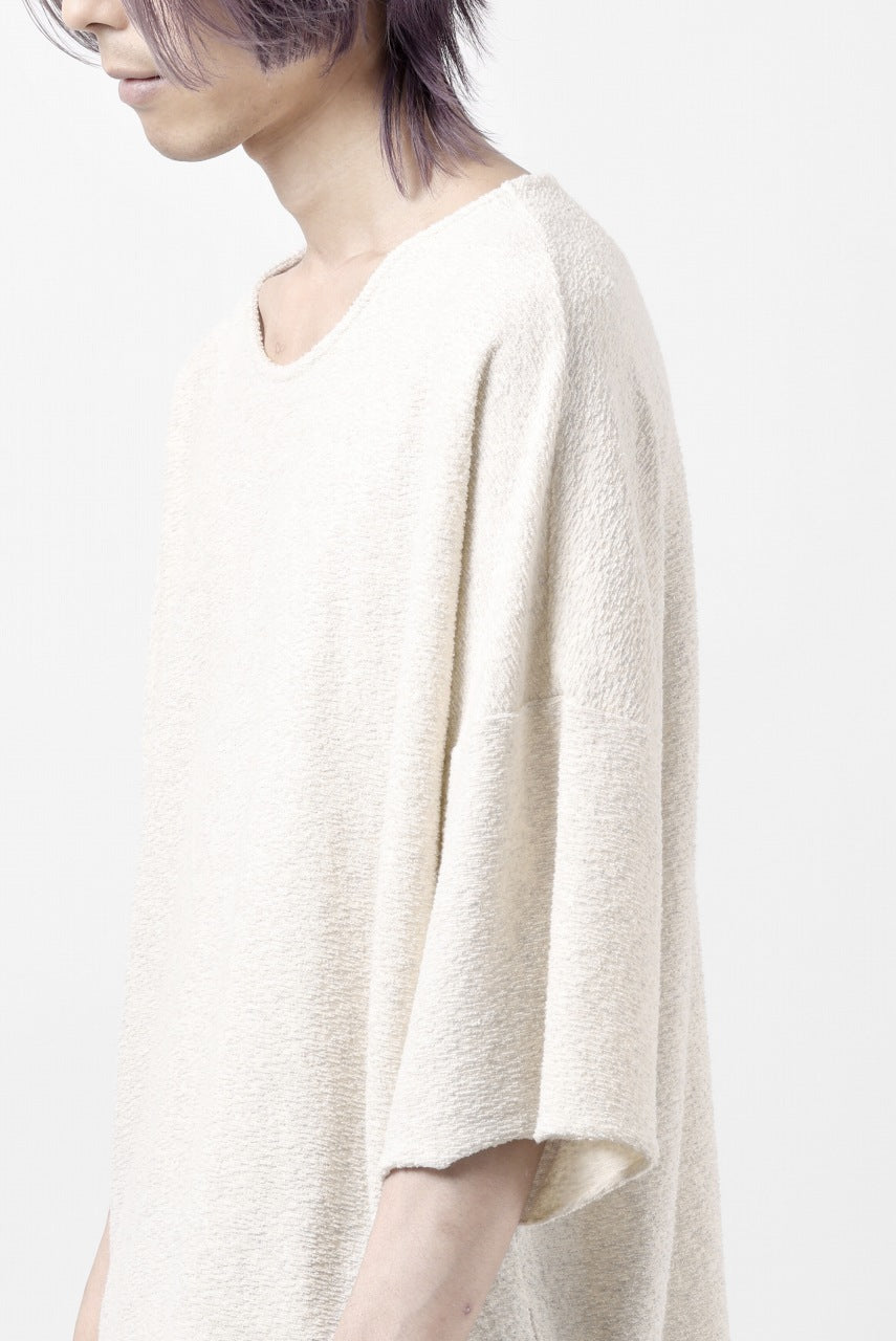 Load image into Gallery viewer, ISAMU KATAYAMA BACKLASH RANDOM PILE FABRIC SHORT SLEEVE CUT & SEWN (BEIGE)
