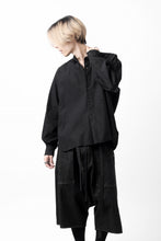 画像をギャラリービューアに読み込む, KLASICA SH-040 OVERSIZED SHORT PULLOVER SHIRT / DRY BACK TWILL (BLACK)