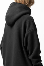 画像をギャラリービューアに読み込む, A.F ARTEFACT "FLUFFY" EMBROIDERED HOODIE / BomberFLEECE (BLACK)