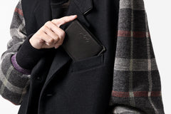 画像をギャラリービューアに読み込む, discord Yohji Yamamoto Money Clip Wallet / Shrink Cow Skin Leather (BLACK)