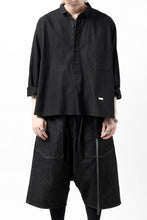 画像をギャラリービューアに読み込む, KLASICA SH-040 OVERSIZED SHORT PULLOVER SHIRT / DRY BACK TWILL (BLACK)
